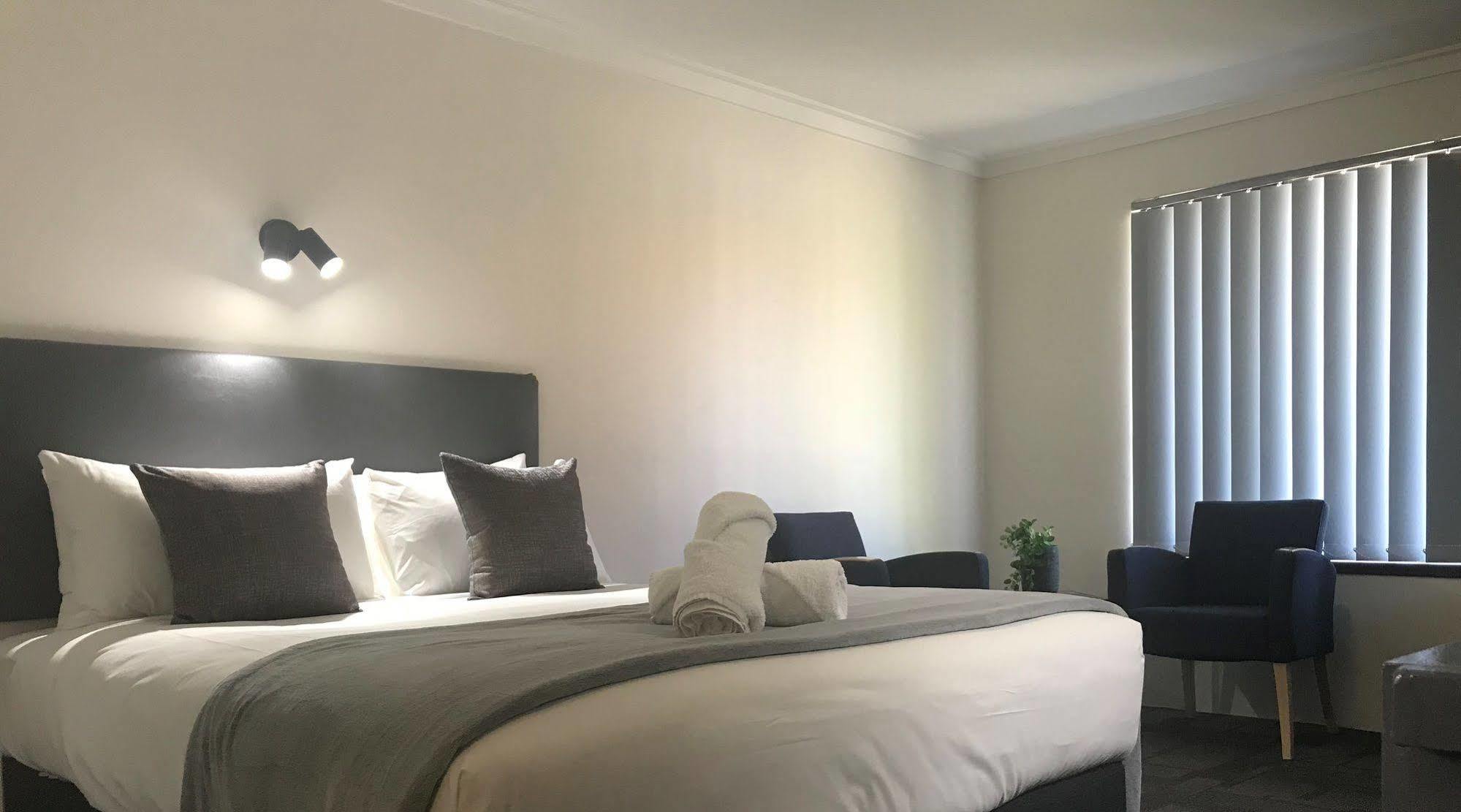 Hotel Clipper Rockingham Eksteriør billede